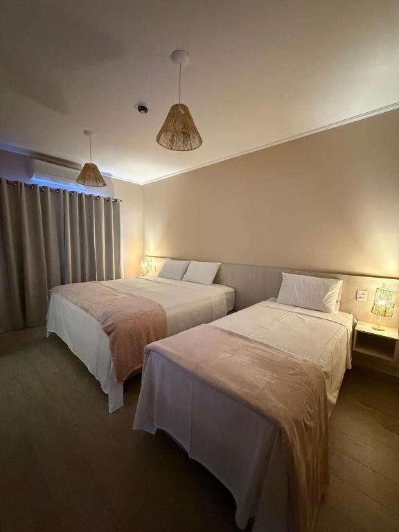 Suite with twin beds